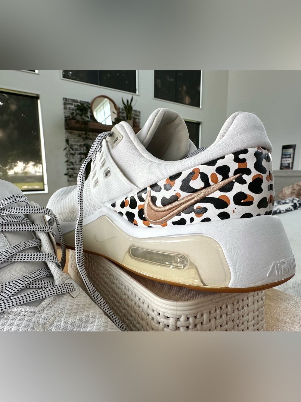 Women’s Nike Sneakers - Picture 7 of 11
